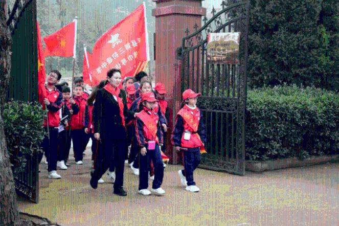 小萌兔的影分身